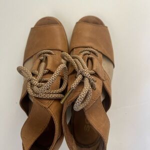 Women's Sorel Wedge Tan Lace-Up Sandals